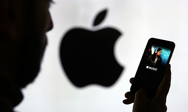 iPhone6s卖不动了 苹果市值缩水650亿美元 - 手
