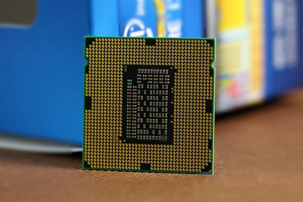 CPU主频和核数哪个重要?买CPU是选多核还是