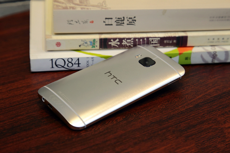 一体金属旗舰 HTC ONE M9上手图赏(10/12)
