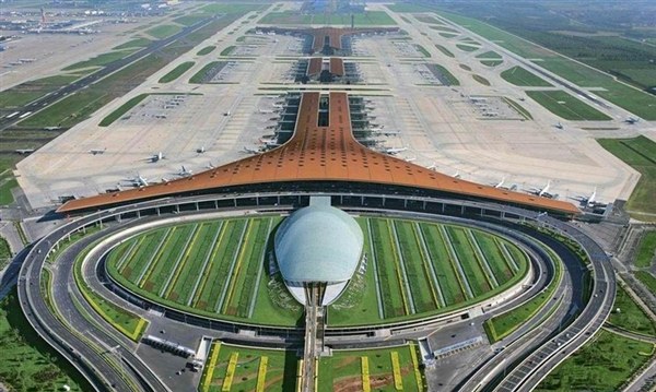 中国疯狂建机场：总量今年要超230个