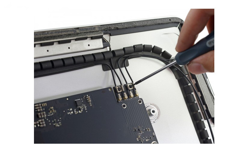 整洁依旧 2015款升级版21英寸iMac拆解_16