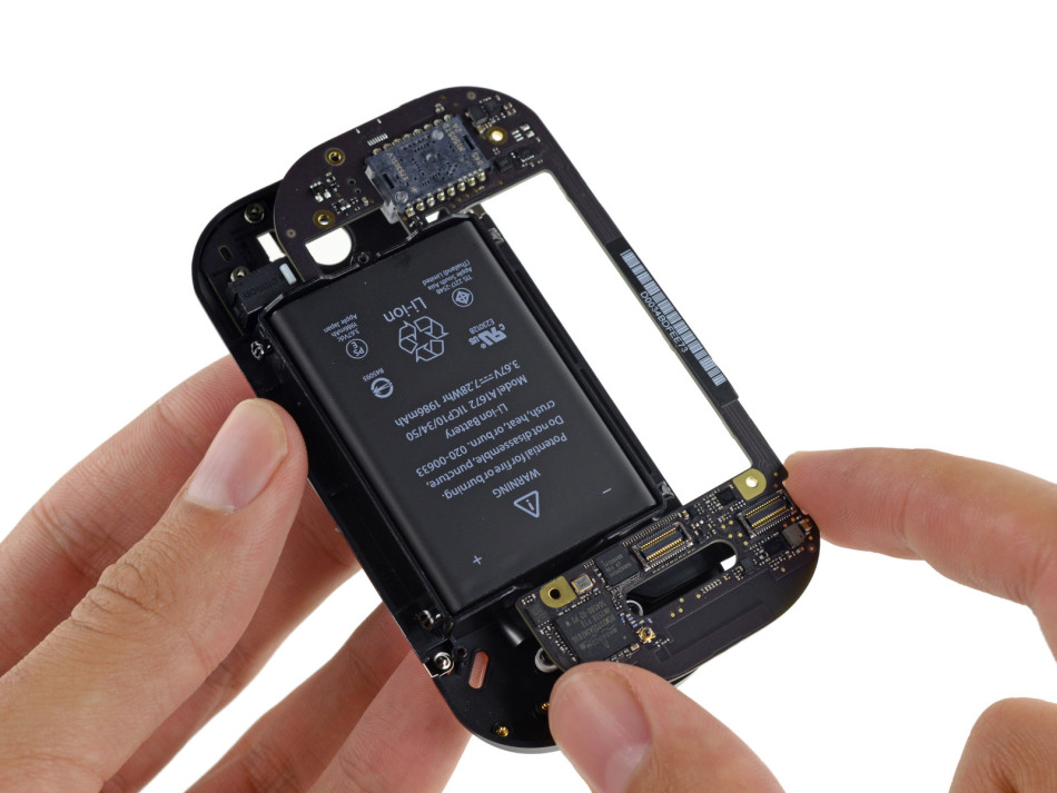 苹果Macic Mouse2代鼠标拆解 电池比手机大(16/33)