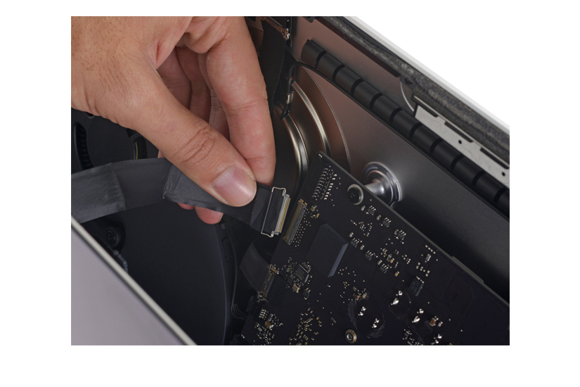 绝对没得修！2015款21英寸4K版iMac拆解图赏_5