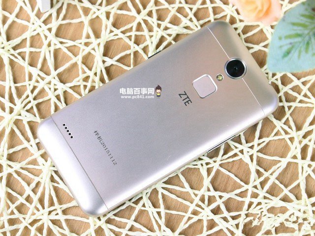 红米Note3领衔 七款千元金属机身的指纹手机推荐