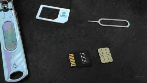 小编亲测:教你实现双SIM卡与内存卡共存