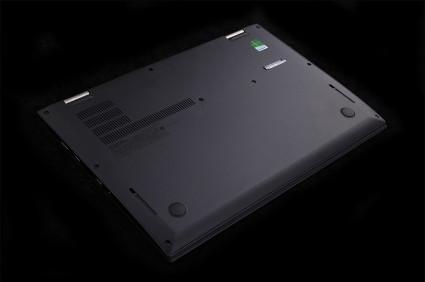 经典商务本延续 2016款ThinkPad X1 Carbon图赏_2
