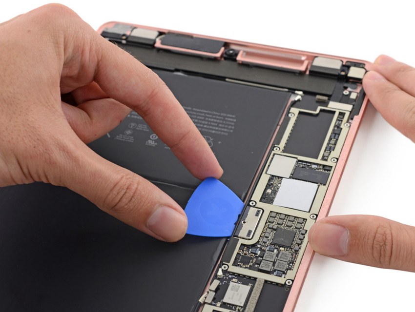 iPad Pro 9.7做工如何？9.7寸iPad Pro拆机图解(14/28)