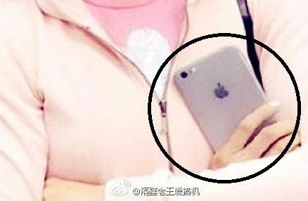 张柏芝已经用上iPhone7：真机原来长这样！