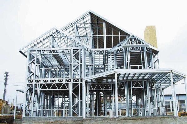 中国建筑逆袭 未来建房子全使用钢结构