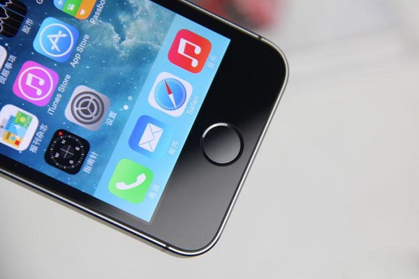 苹果防盗新专利：用iPhone收集小偷指纹和照片
