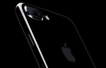 iPhone7亮黑色怎么没有32G   iPhone7亮黑色真机预览及价格