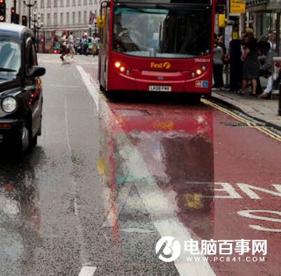 Photoshop给街道图片加上雨水湿润的路面教程