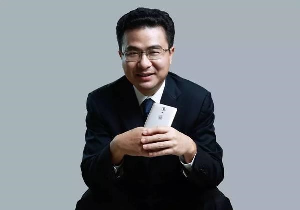 专访金立手机董事长刘立荣：加大线下渠道投入