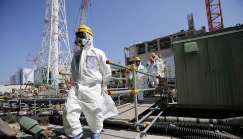 日本福岛近海发生7.2级地震：震源10公里 核电站受威胁