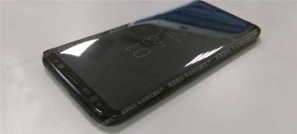 三星Galaxy S8真机亮屏首曝：超高屏占比、虚拟按键