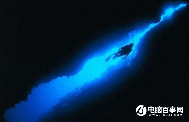 全世界最深的海沟正快速向日本靠近 也许会成为日本的噩梦