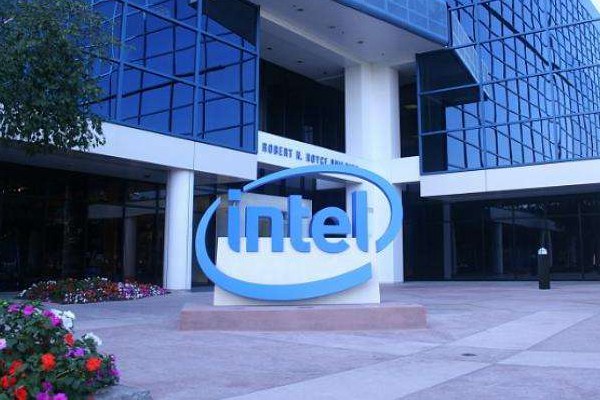 Intel新CPU将集成WiFi模块 台式机将进入WiFi时代