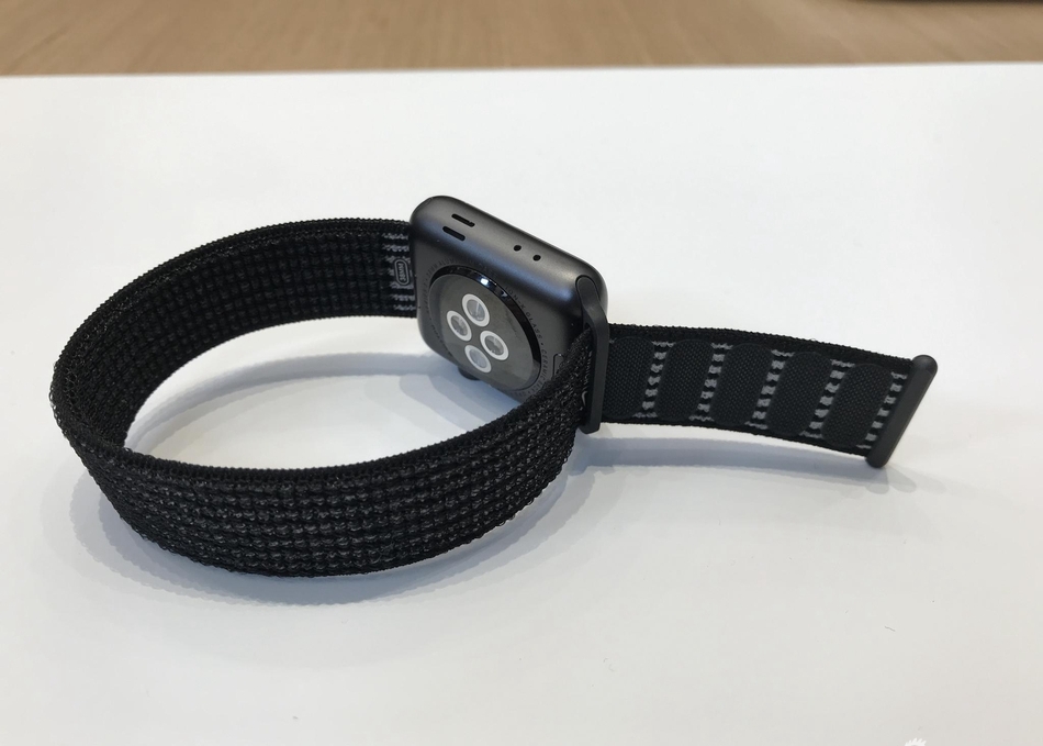 新增蜂窝数据和打电话功能 Apple Watch 3实拍图赏(14/18)