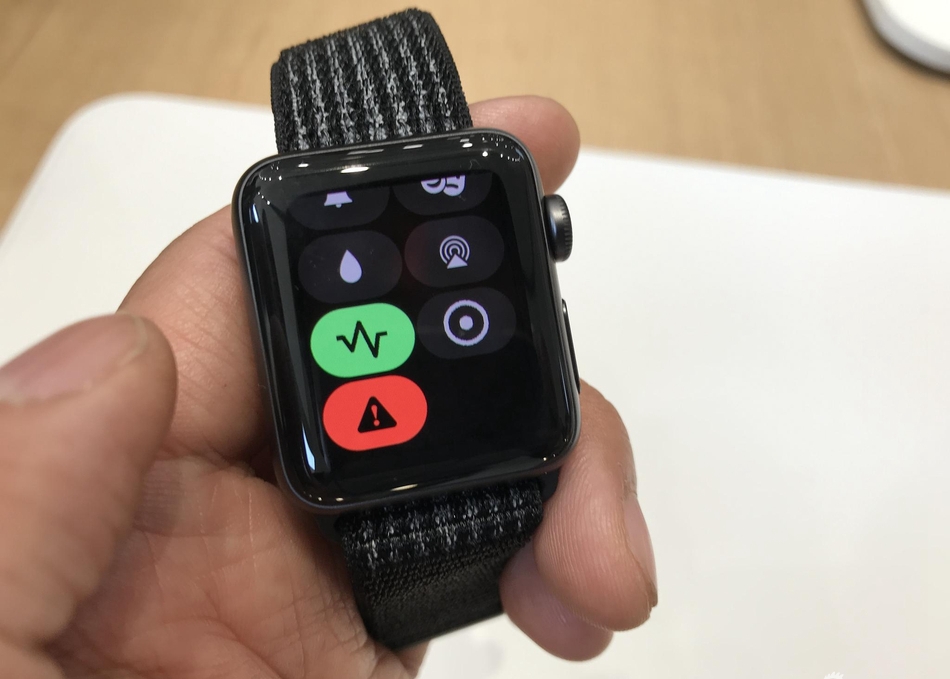 新增蜂窝数据和打电话功能 Apple Watch 3实拍图赏_18