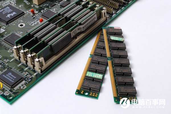 电脑内存DDR4和DDR3有什么区别？