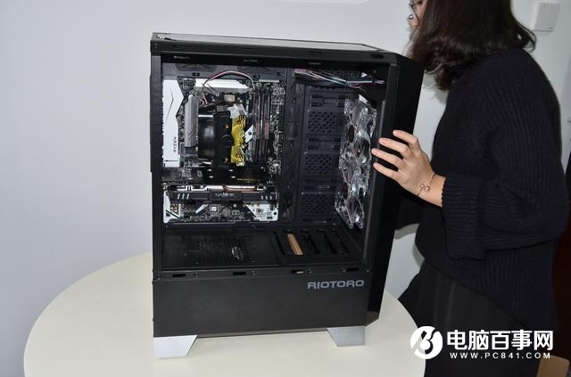 AMD锐龙7-1700X装机教程 小姐姐教你如何组装电脑教程