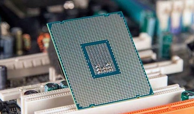Intel八代CPU支持100/200系列主板吗？谎言终被戳穿