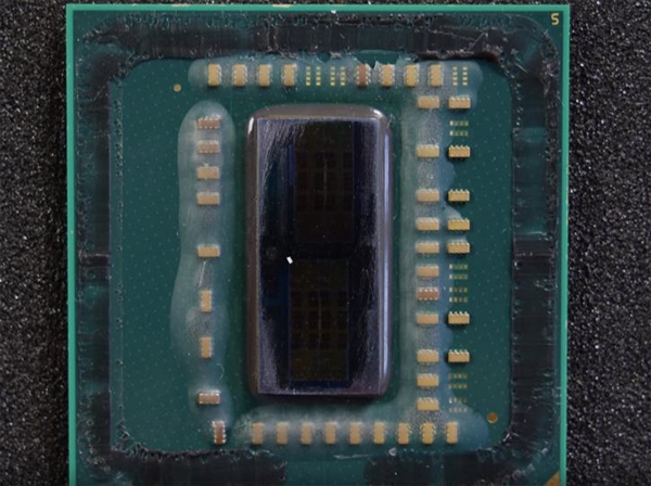 AMD Ryzen 5 2600开盖：钎焊够良心、改液金意义不大