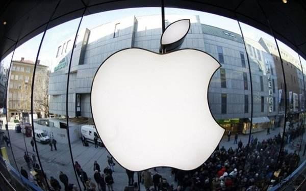 华为首次超越苹果 成全球第二大智能手机厂商