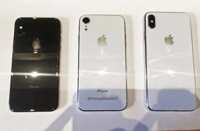 富士康员工：4款iPhone量产 大容量电池+双卡双待