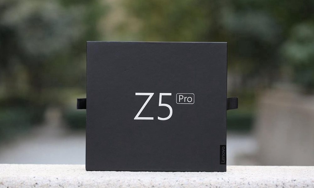 联想Z5 Pro开箱图赏 最便宜滑盖全面屏手机_2