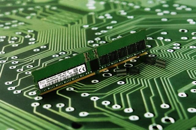 新一代DDR5内存即将来临 四代内存开始频繁降价