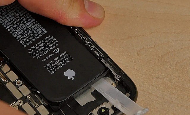 快充对iPhone电池有伤害吗？聊聊手机快充对电池寿命的影响