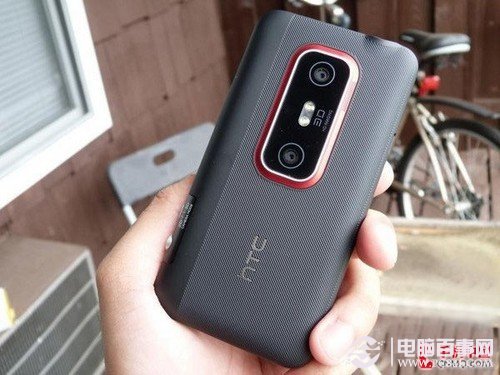 HTC EVO 3D报价创新低 超值4.3寸双核 