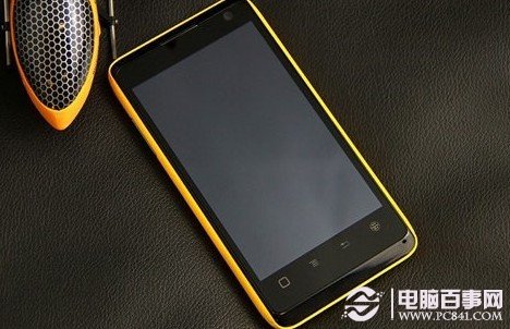 天语大黄蜂W806智能手机