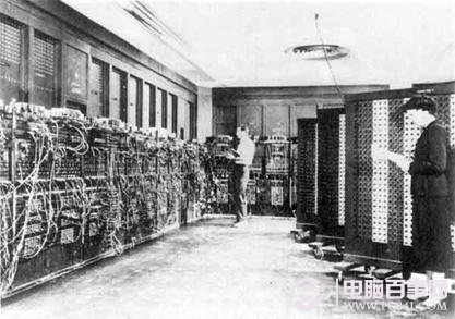 第二代：晶体管计算机（1956-1963）
