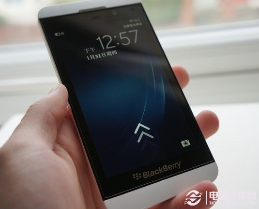 BlackBerry Z10智能手机