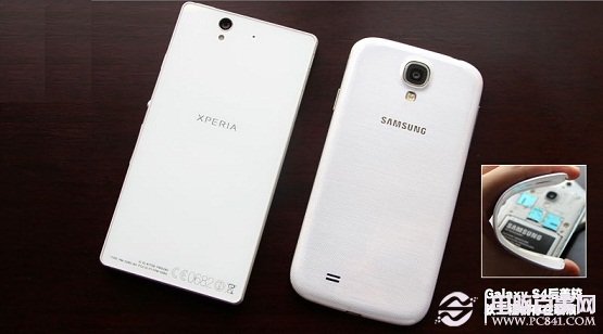 三星Galaxy S4与索尼Xperia Z L36h背面对比
