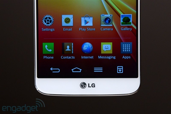 LG G2高清图赏：5.2英寸1080p屏+骁龙800_9