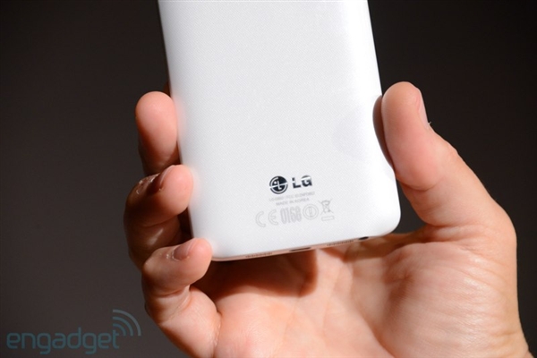 LG G2高清图赏：5.2英寸1080p屏+骁龙800(18/32)