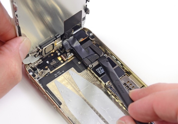 iPhone 5S拆机评测：iPhone5S拆机图解教程_16