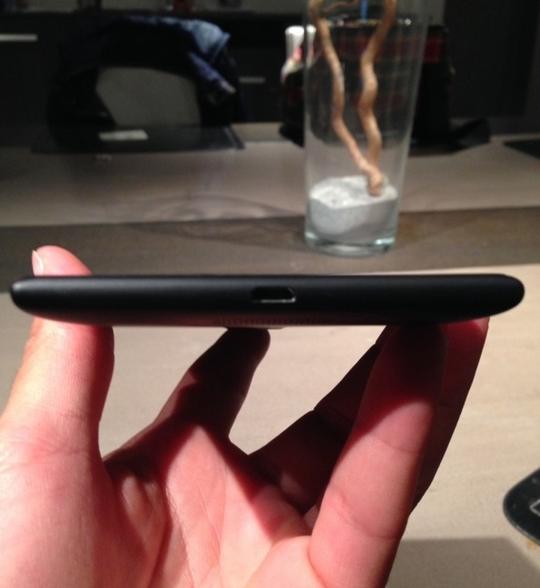 6英寸1080P巨屏 诺基亚Lumia 1520手机图赏_8