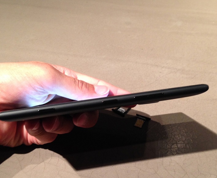 6英寸1080P巨屏 诺基亚Lumia 1520手机图赏_10