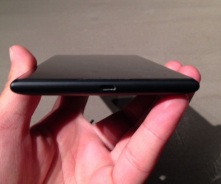 6英寸1080P巨屏 诺基亚Lumia 1520手机图赏_11