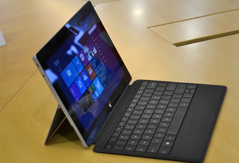 Win8.1双模支架 微软Surface Pro2平板电脑图赏(3/10)