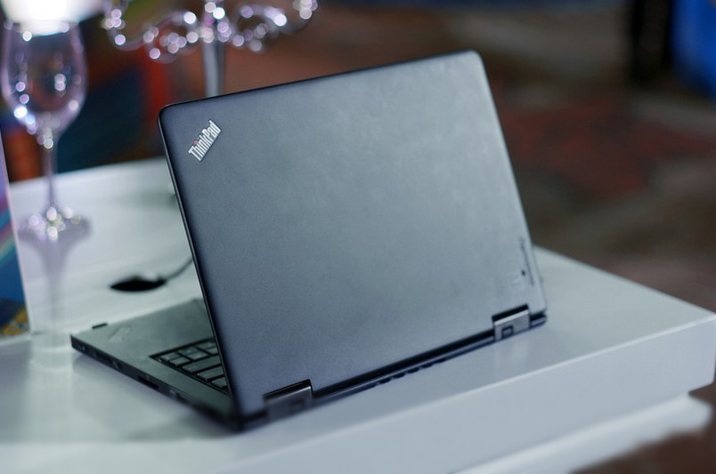 360度翻转 ThinkPad S1 Yoga真机实拍(2/16)