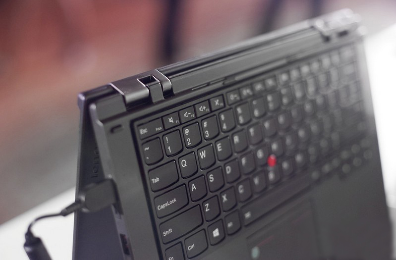 360度翻转 ThinkPad S1 Yoga真机实拍(10/16)