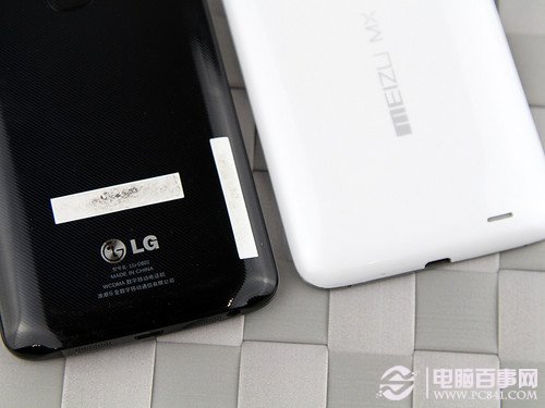 魅族MX3与LG G2背面外观对比