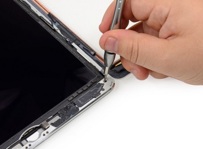 超薄机身的秘密 4G版苹果iPad Air拆机(13/47)