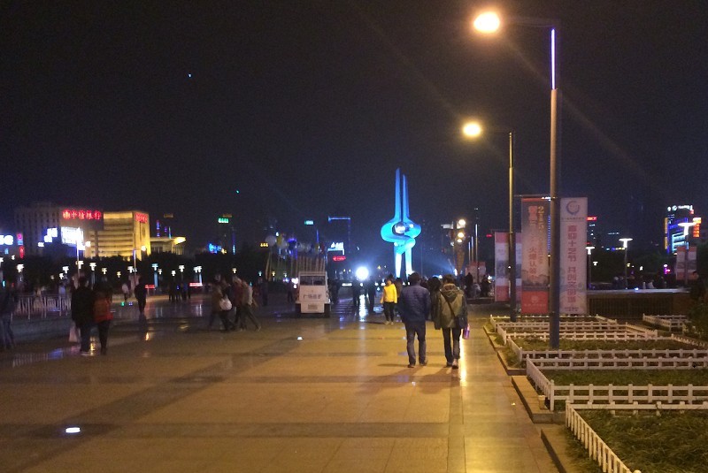 iPhone5s夜间拍照样张图赏 iPhone5s拍摄泉城广场喷泉_15