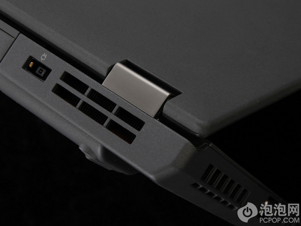 i7四核顶配版 ThinkPad T440p外观展示(8/25)